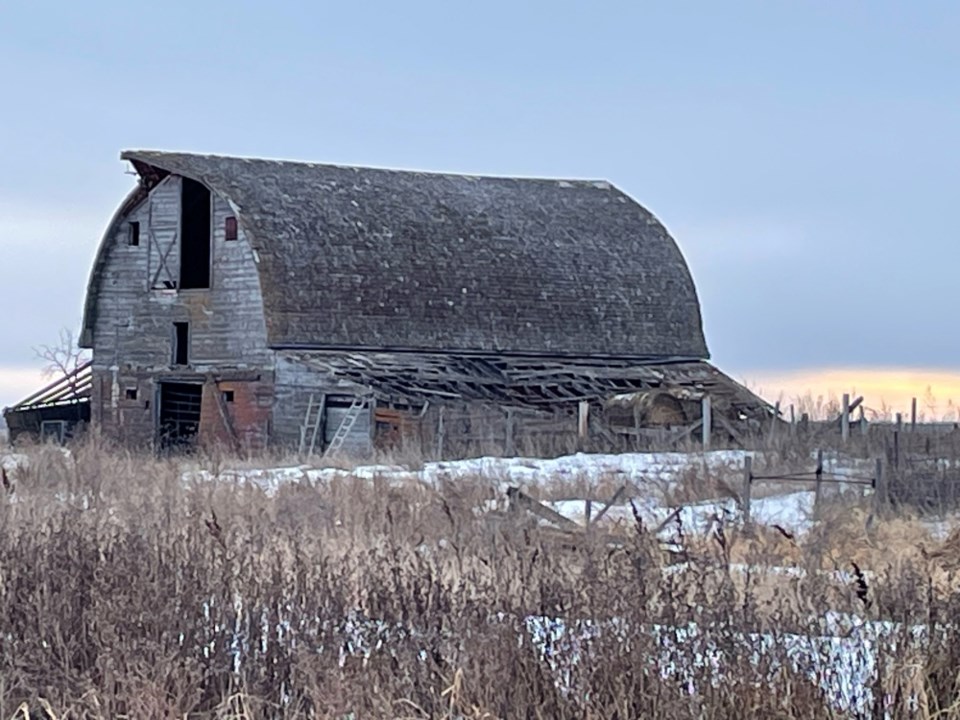 old-barn-in-the-southeast-2023