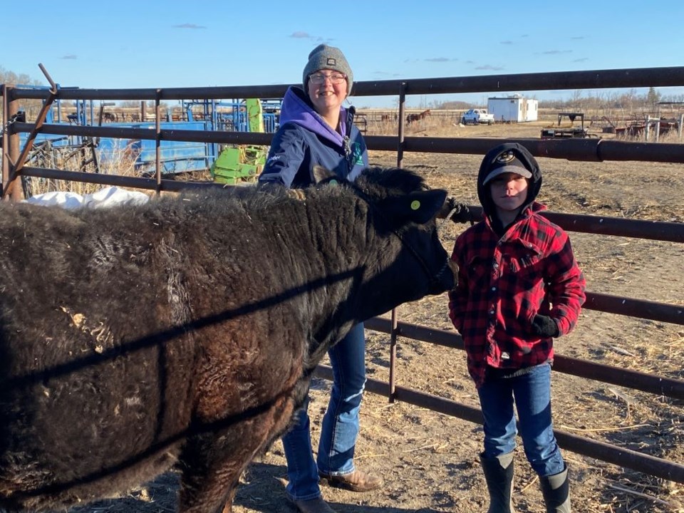 Glenn Gress 4-H farming pic