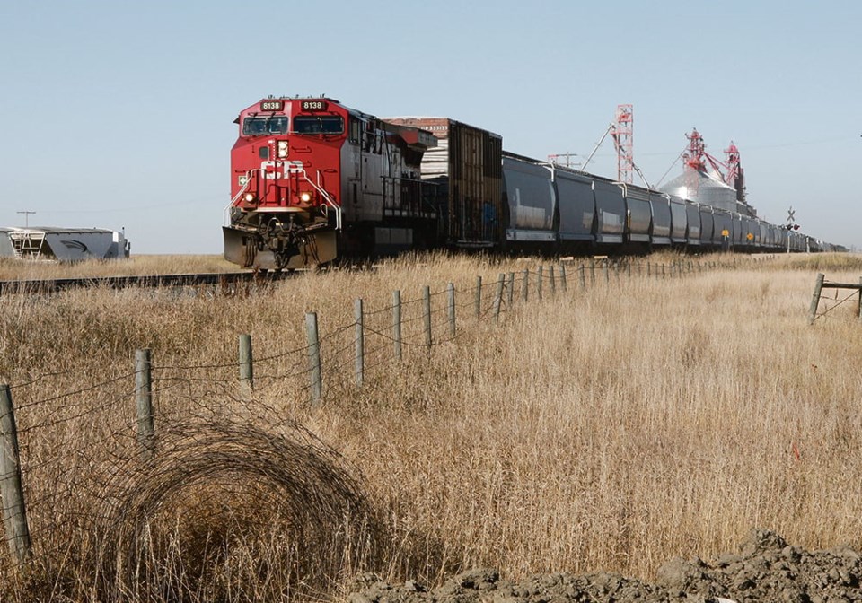 08-4-col_top-kjb10242022_cptrain