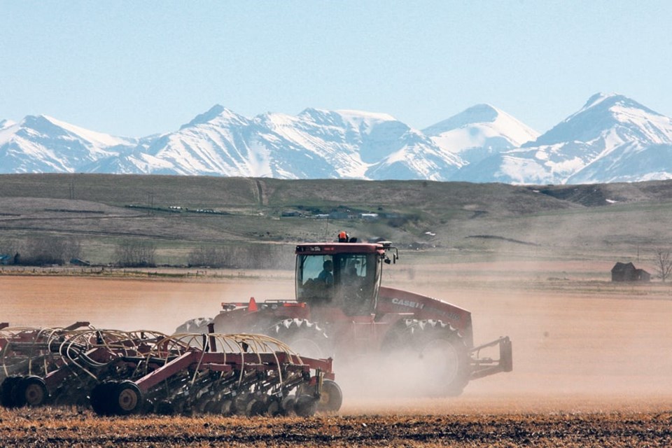 11_2-col_bjg051611farming2_may_14