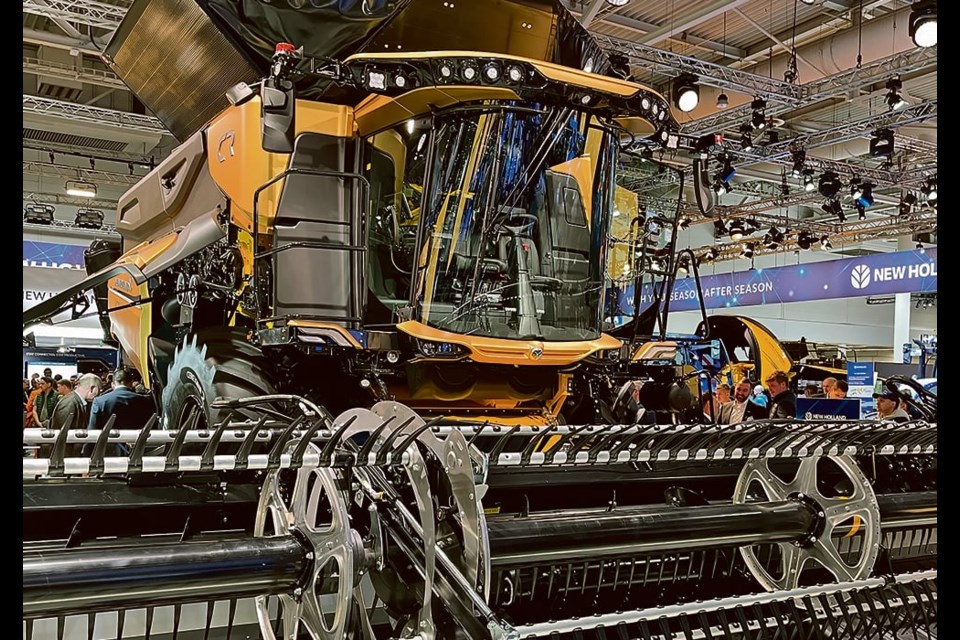New Holland’s new CR11 combine showcases a significant boost in processing capacity but with the same weight and width as previous models. 