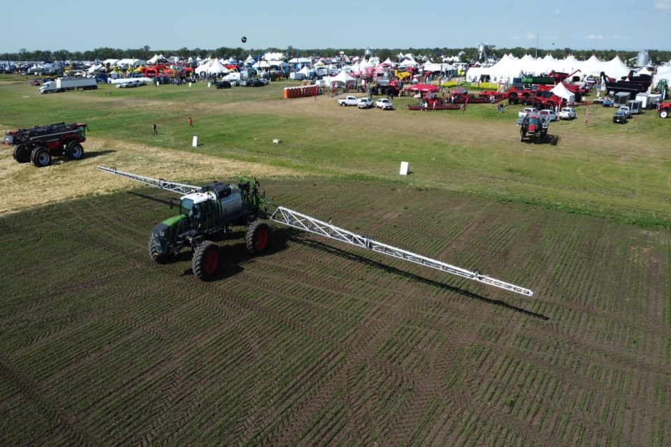 aim24_sprayerrd_dji_0534-1