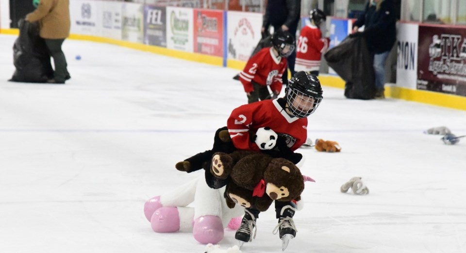 big-six-teddy-bear-toss-2023