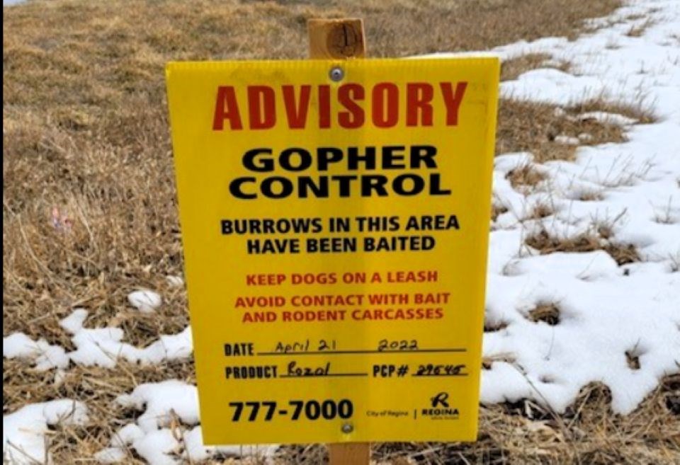 regina-gopher-control-sign