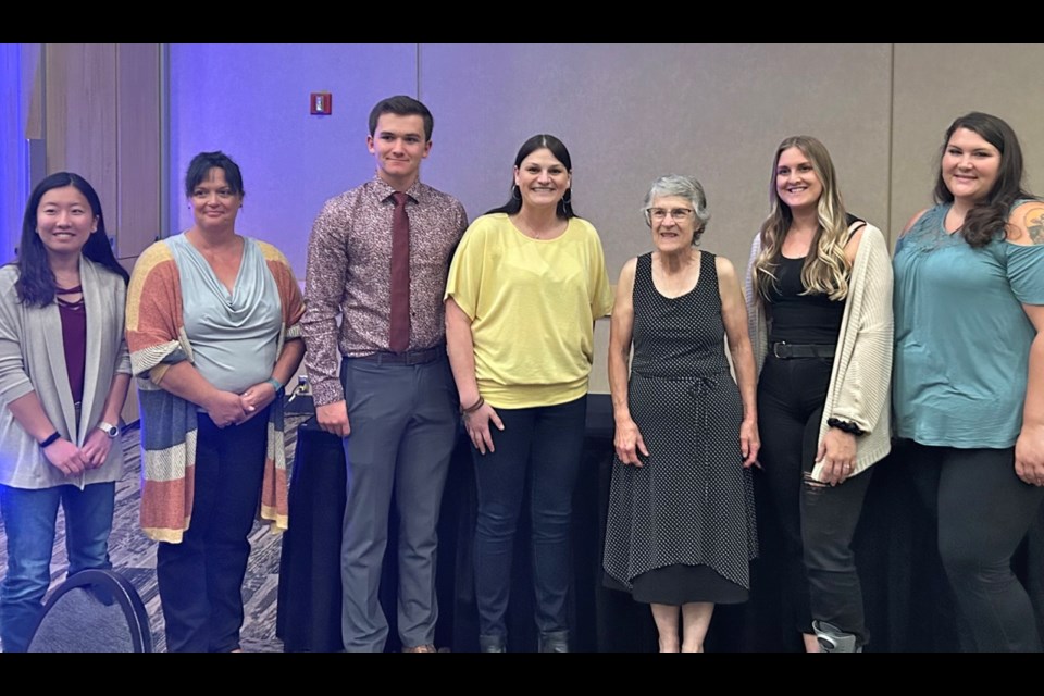 From left, vet student Lynka Itogawa, receptionist Stacey Campbell, vet student Jackson Goudy, veterinarians Dr. Michelle Anderson and Dr. Anne Kernaleguen, and veterinary technicians Emily Dayman and Sarah Richaud. 