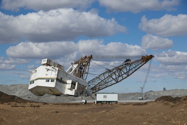 Estevan Dragline photo