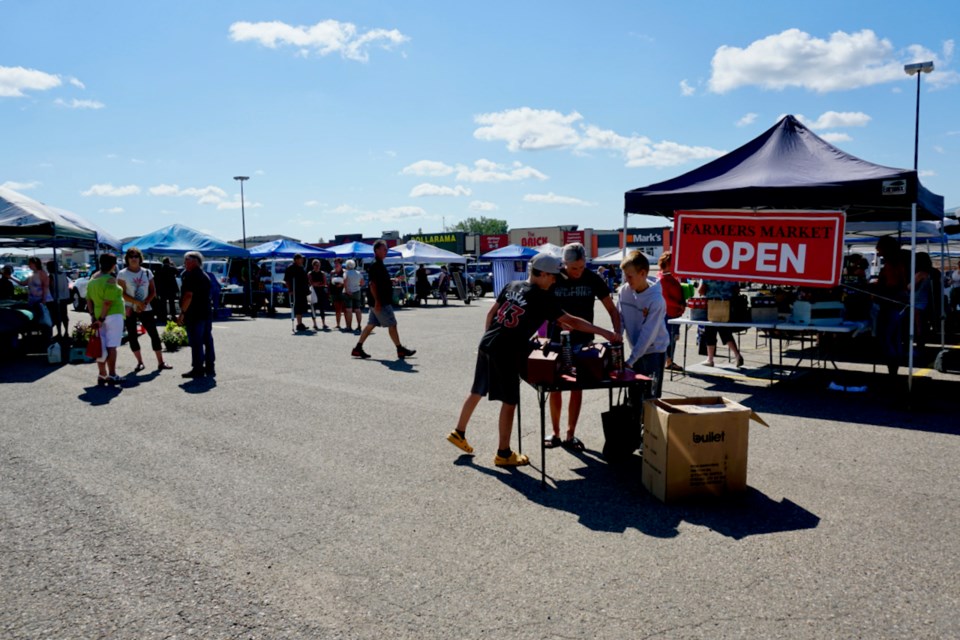 Estevan farmers market customer appreciation