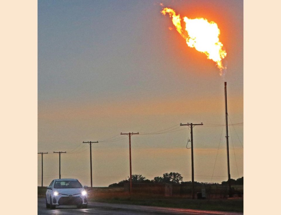 Flaring-8969