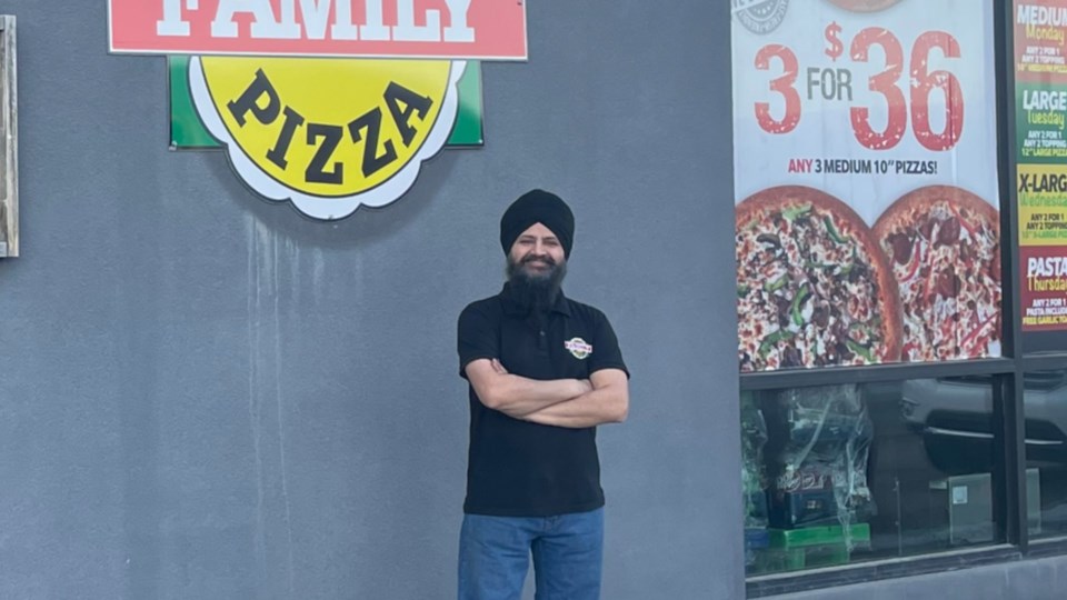 mandeep-singh-tisdale-family-pizzae