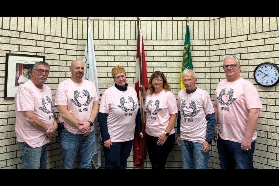 Town Council and staff supported Pink Shirt Day on Feb. 22. From left are Councillors Bob Ellert and Kent Fettes, Mayor Sharon Schauenberg, Councillor’ Reneé Clermont, Graham Harvey, and Patrick Grondin. “Today we wear pink to show that we stand up against bullying, and support those who have been bullied. Learn more about the history of Pink Shirt Day at www.pinkshirtday.ca/ We hope you had a chance to share some love today and remember Be Kind.”