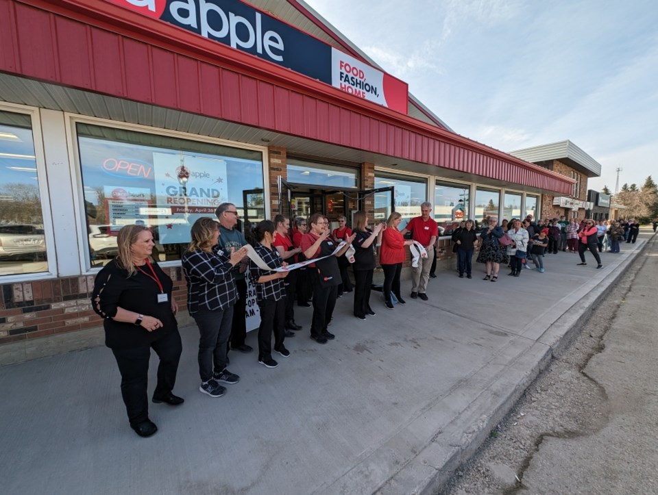 red-apple-carlyle-grand-opening