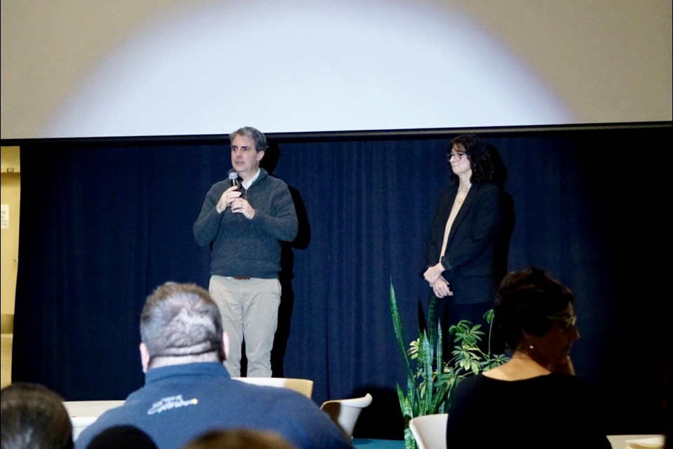 鶹ýAVeast Techhub executive director Gordon More and Tania Andrist, applied research lead officer with the 鶹ýAVeast College's Centre of Sustainable Innovation, presented Our Energy, Our Future – a three-year development proposal for Estevan.                             