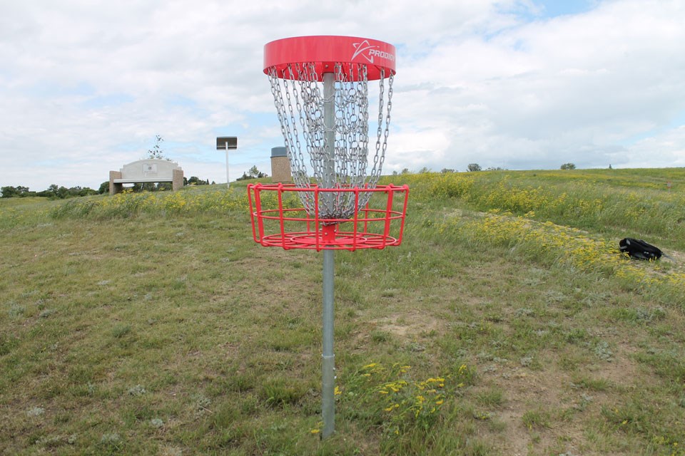 pk-disc-golfing-in-oxbow-2