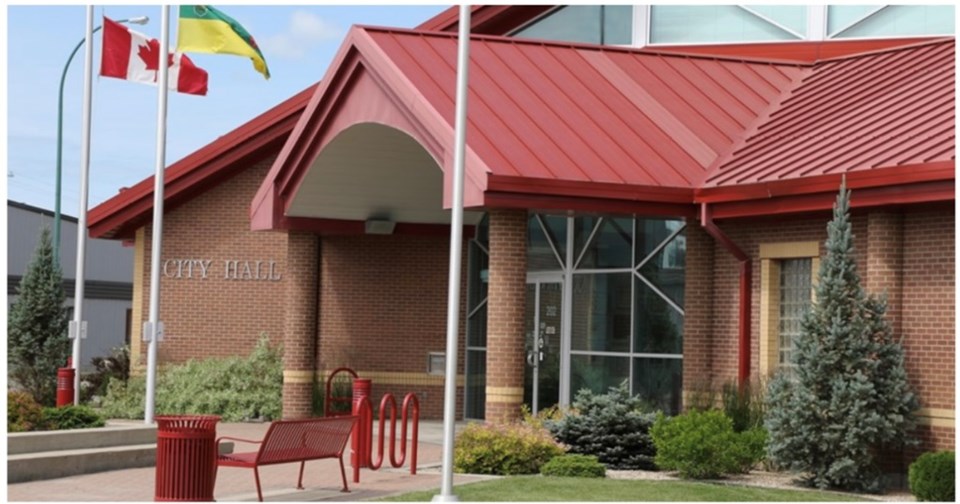 city-hall-city-of-Melfort-paint