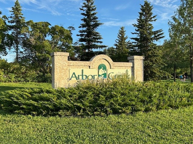 arbor-creek-sign