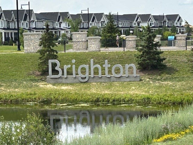 brighton-sign-welcome
