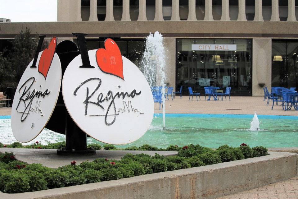 city of regina sign