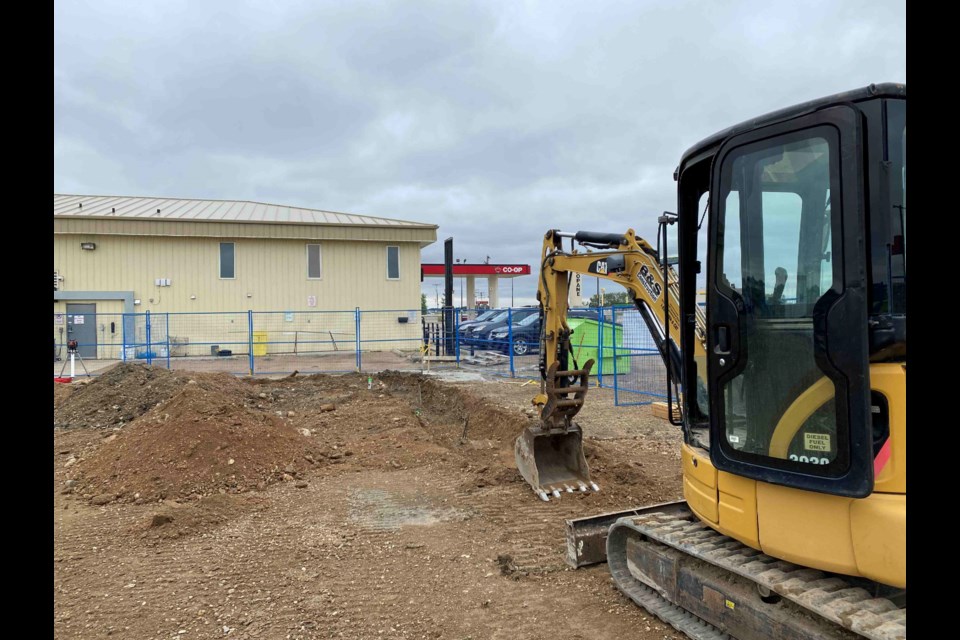 CARLYLE - 鶹Ƶern Plains Co-op has started construction on their new liquor board store located north of their convenience store at the junction of Highways 9 and 13. B and S Construction of Estevan is completing the work.