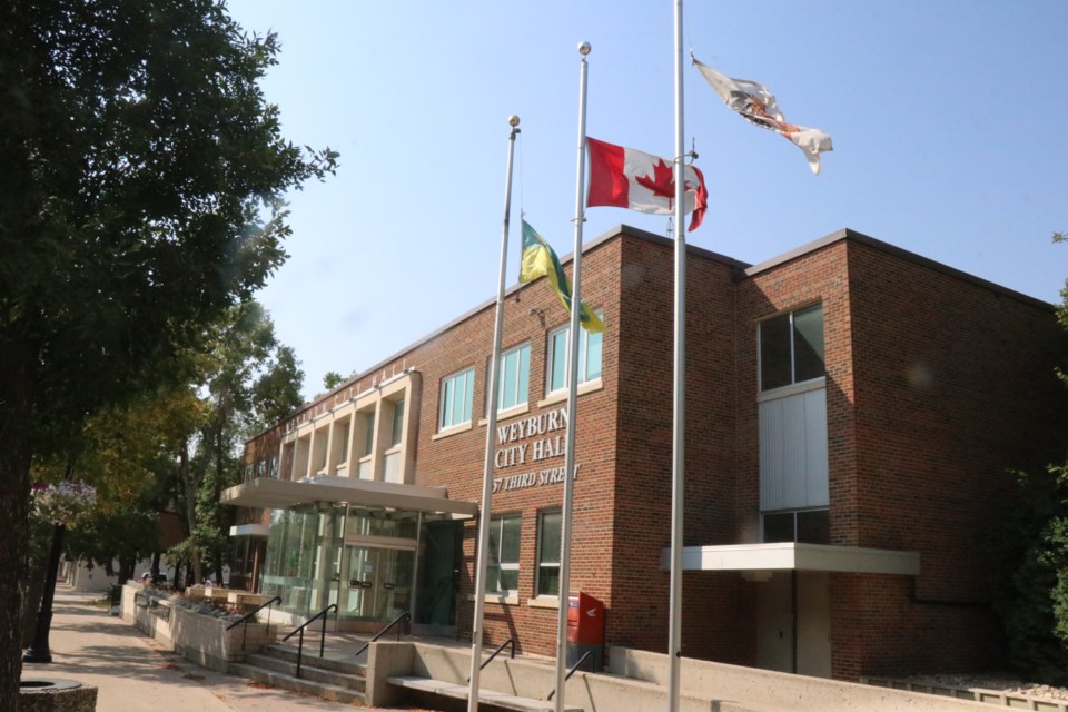 City hall-flags-9838