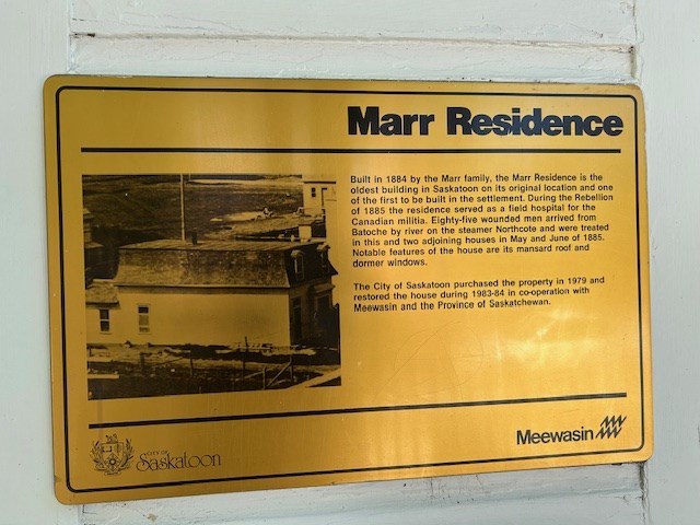 marr-residence-sign