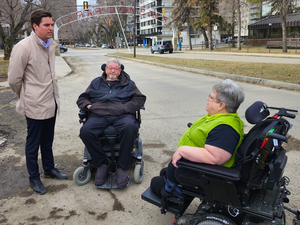 Seniors at Saskatoon housing complex raise safety concerns