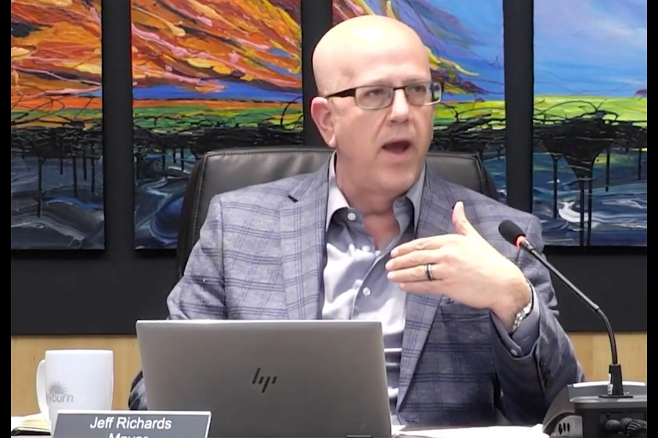 Mayor Jeff Richards 