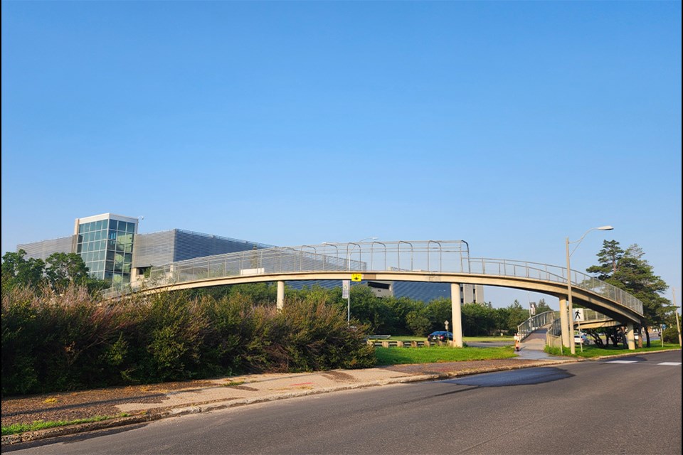 The College Drive pedestrian overpass will be dismantled.