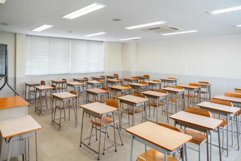 emptyclassroom0423