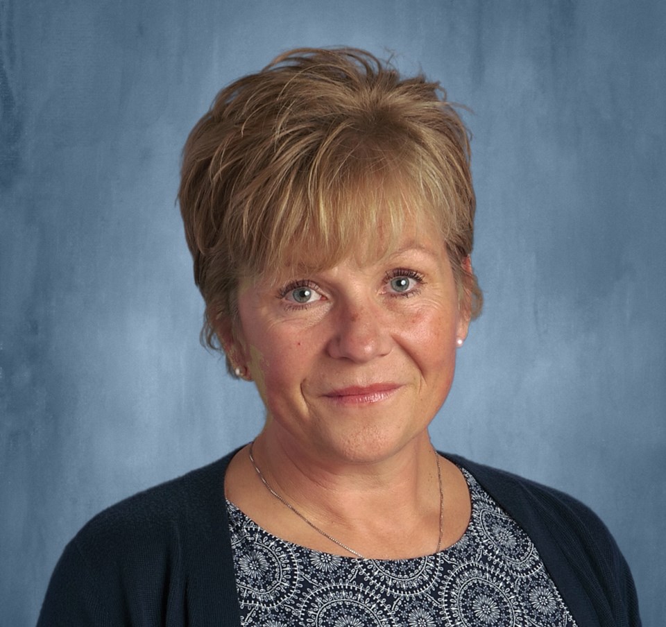 joann-mccannell-retiring-teacher