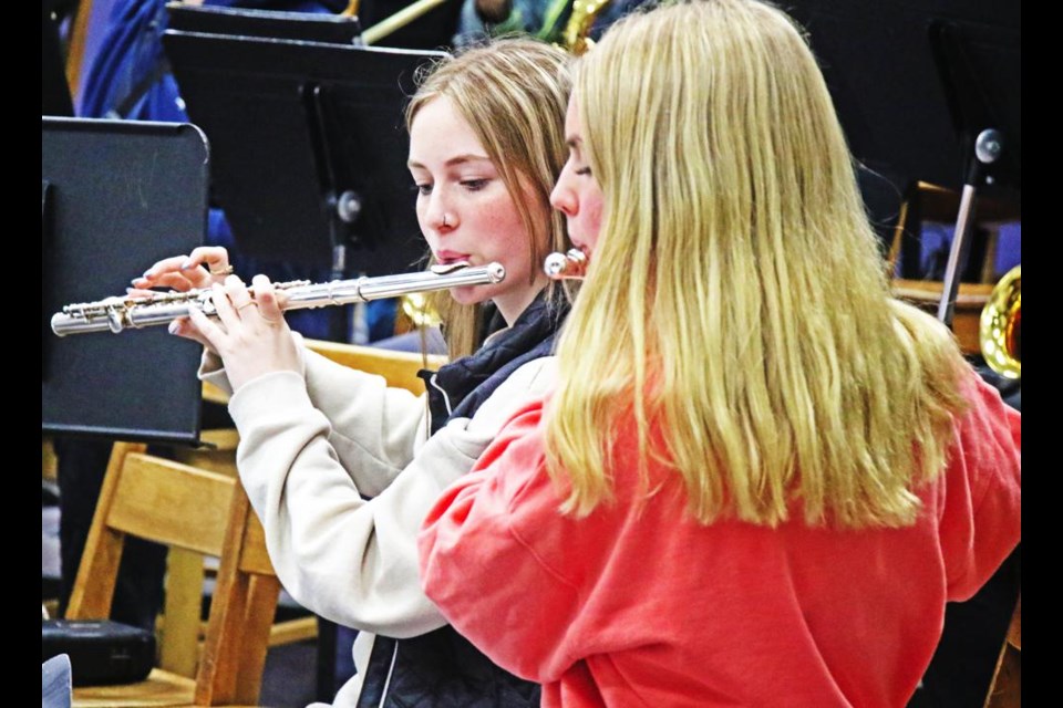 Weyburn Comp senior band members Marin Kurtz and Falon Jordens played the flute as part of the school’s senior band in practice on Friday. The band is comprised of Grades 10, 11 and 12 students, and is currently preparing pieces for the Weyburn Rotary Music Festival, and for their upcoming band trip.