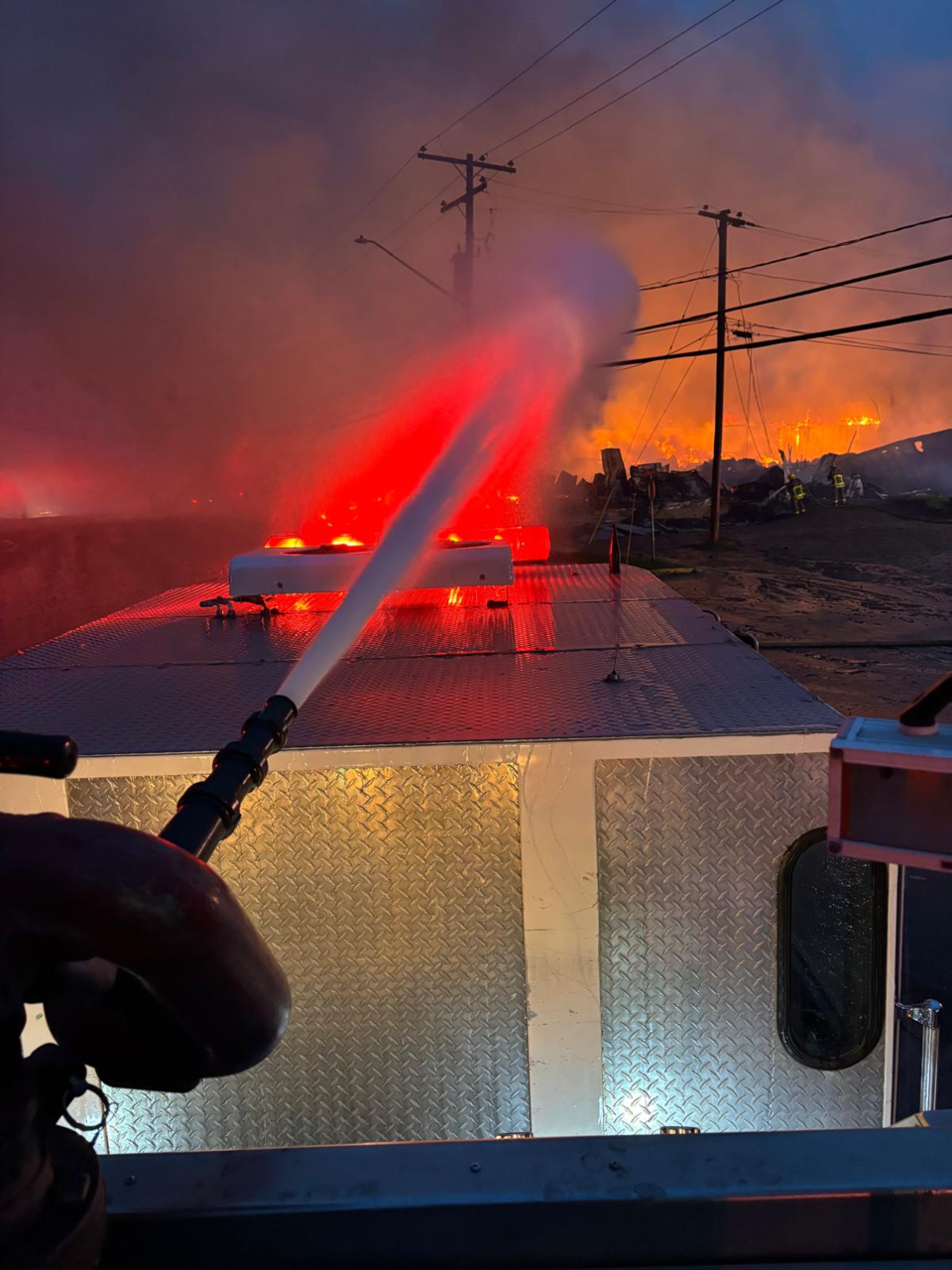 yorkton-firefighters-join-battle-against-northern-sask-wildfires-2