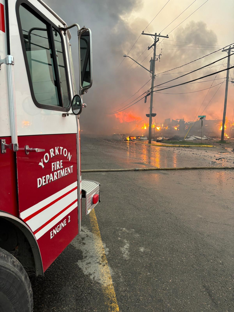yorkton-firefighters-join-battle-against-northern-sask-wildfires-3