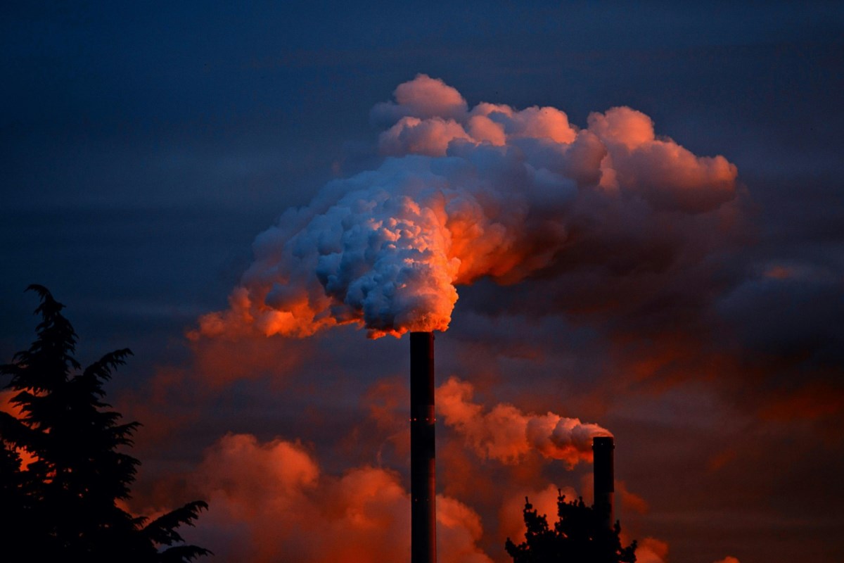 Report indicates progress on oil and gas emissions reduction