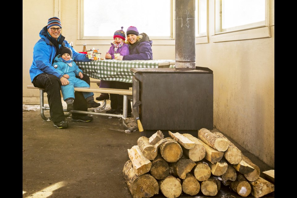 Organizing a family picnic is one way to enjoy spring in PA National Park.