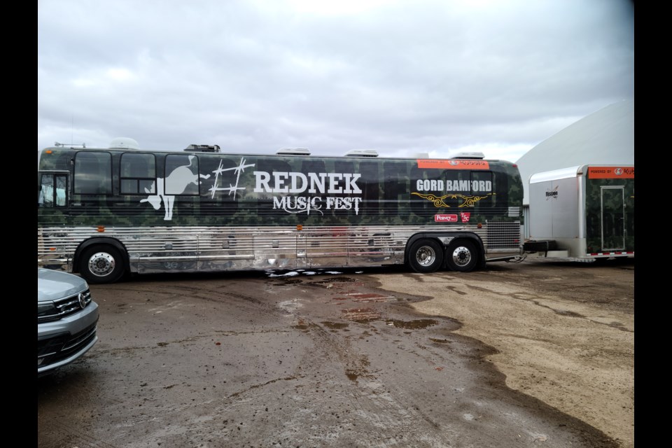 The buzz was on when this country star's bus arrived in Unity the morning of April 9 for the Kick COVID tour.