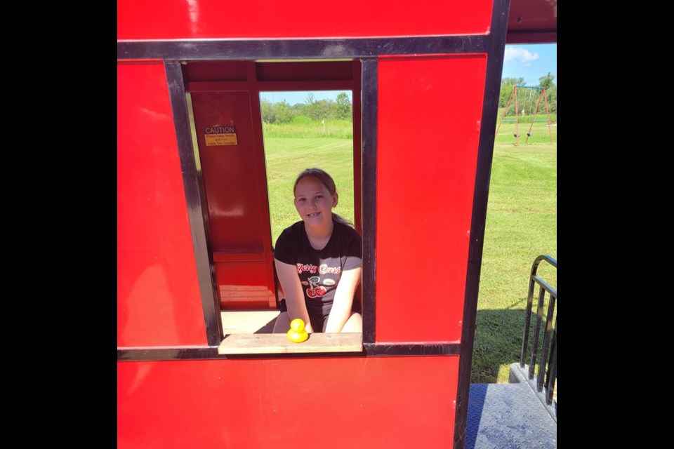 This year’s Canora in Bloom attracted visitors from all around Saskatchewan and beyond. A family came all the way from Flin Flon, Man. for a school project, which involved traveling with their rubber duck on a journey to interesting destinations. Their family fun in Canora included a ride on the train at Huebert Homestead.