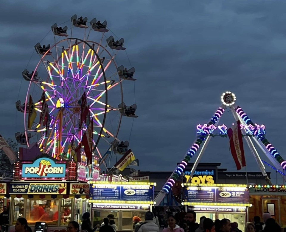 canuck-amusement-midway