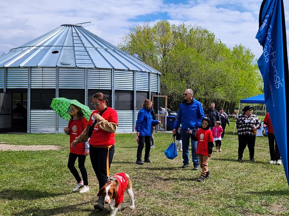 cf-walk-estevan-2024-9