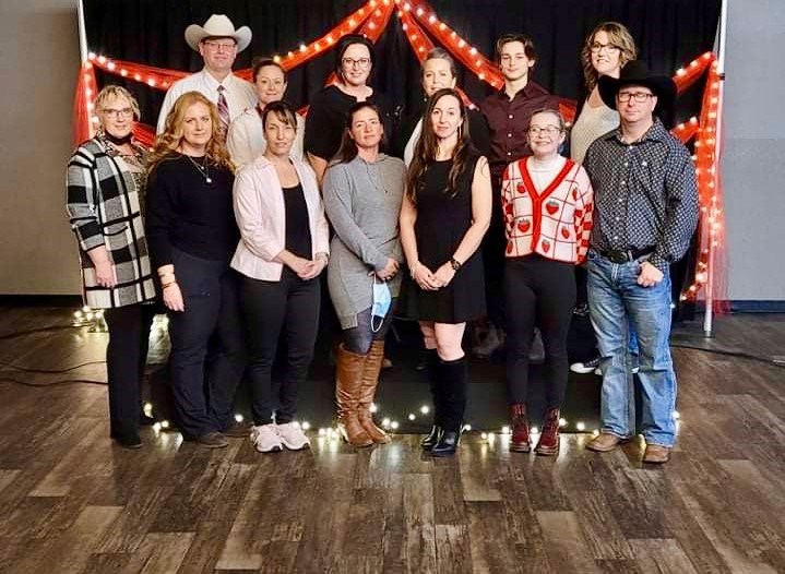 The Estevan Exhibition Association volunteers and performers organized a beautiful romantic supper for the community. 