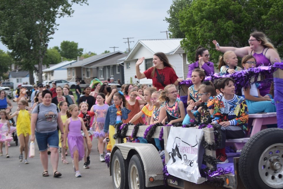 The 2025 SMILE Services Estevan Parade was a popular event. 