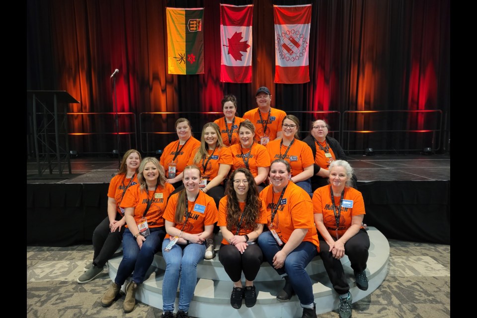 Macklin Kinettes who were on hand volunteering with Telemiracle 47.