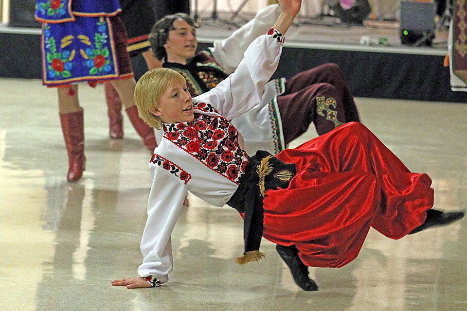 Nipawin Veselii Dancers 2017