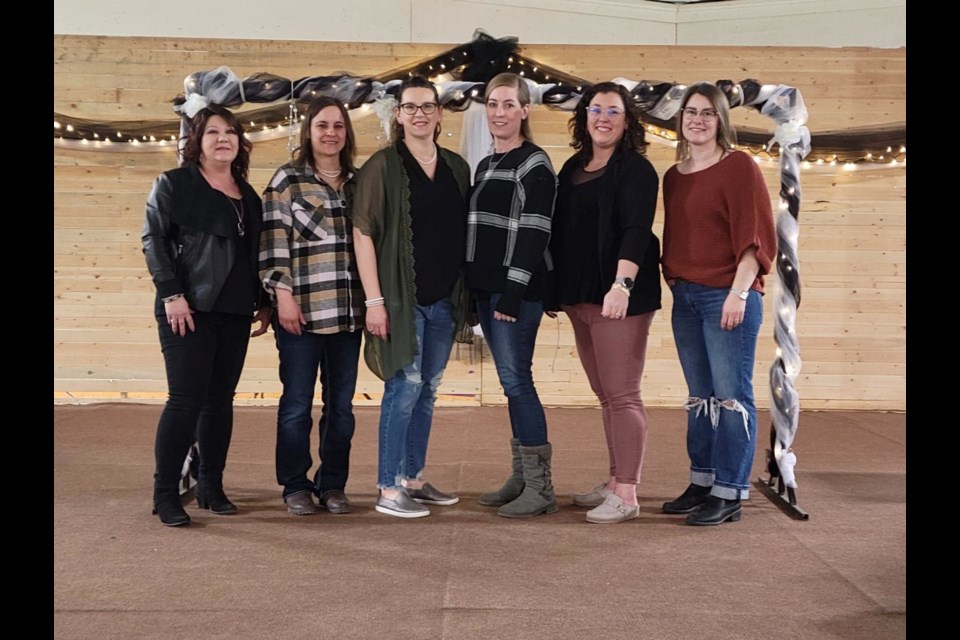 Dr. Brown fundraising committee members are, from left, Chrissy Lohse, Roseanna Stendall, Loran Tosczak, Melissa England, Katie Bloor and Patricia Stroeder.