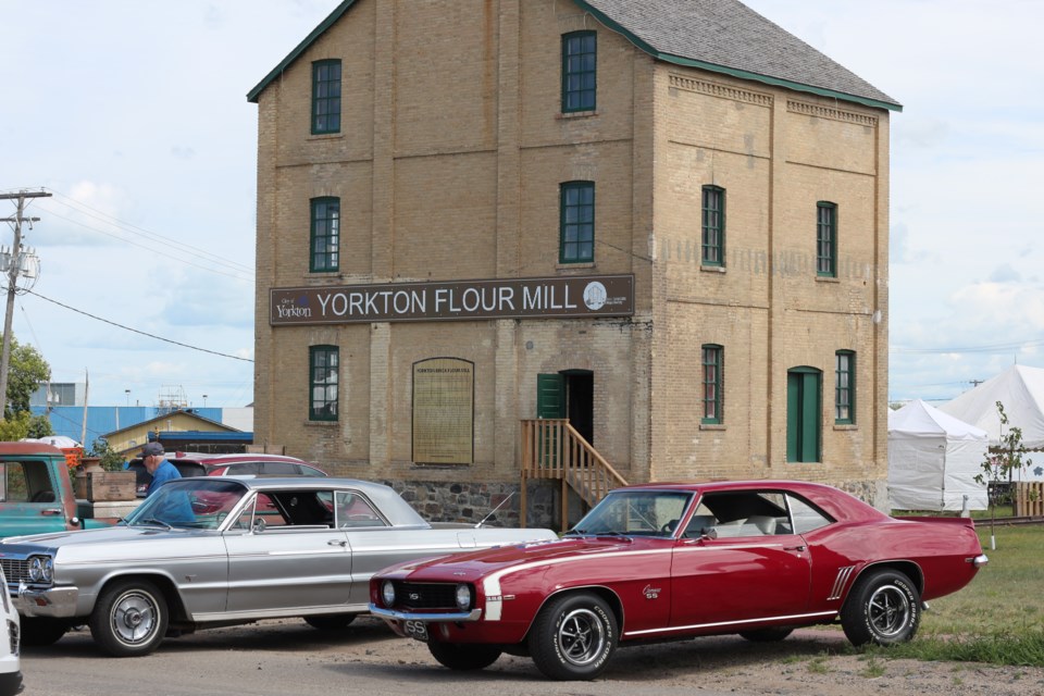 The fundraising event helped to support the YBMHS flour Mill project.