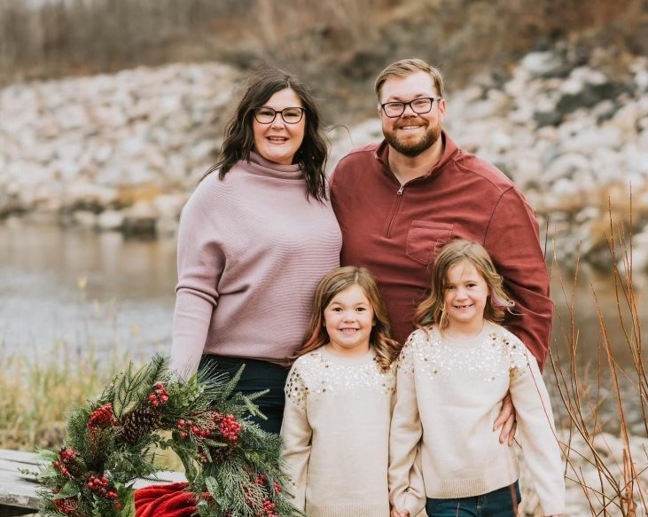 haukeness-family-fort-mcmurray