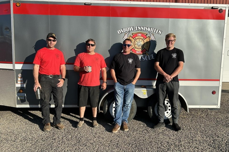oxbow-carnduff-firefighters