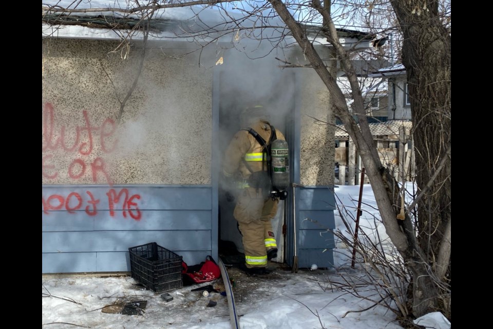 Fire crews were easily able to extinguish a garage fire on Toronto Street.