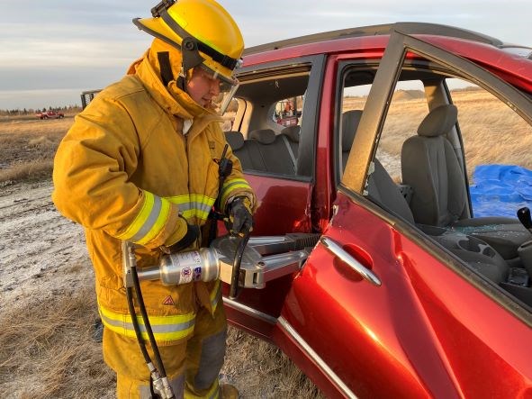 Wilkie Fire Department - Jaws of Life (002)