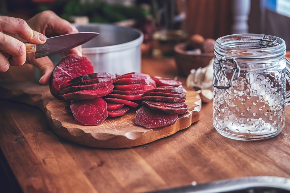 gettyimages-pickledbeets