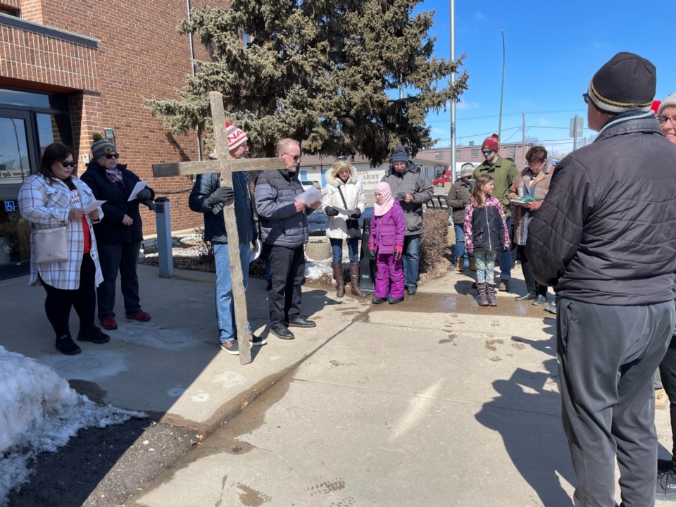 walk-of-the-cross-in-estevan-2023